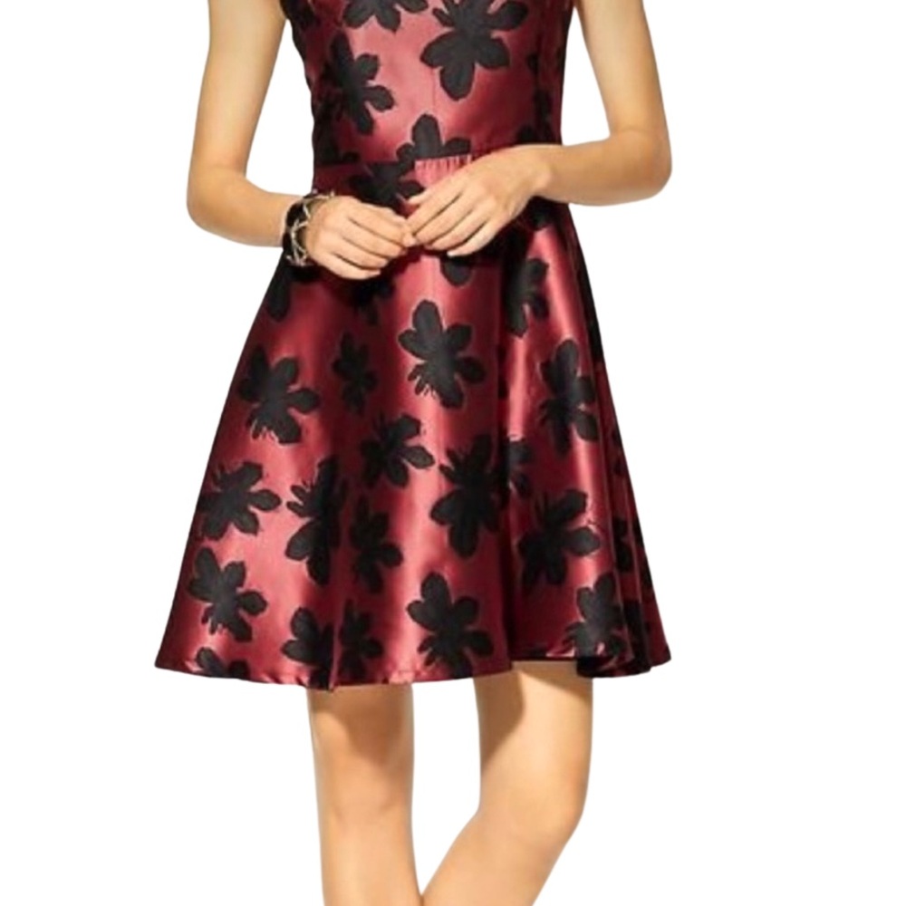 NWT Rhyme Chic Floral Mini Dress in Red and Black